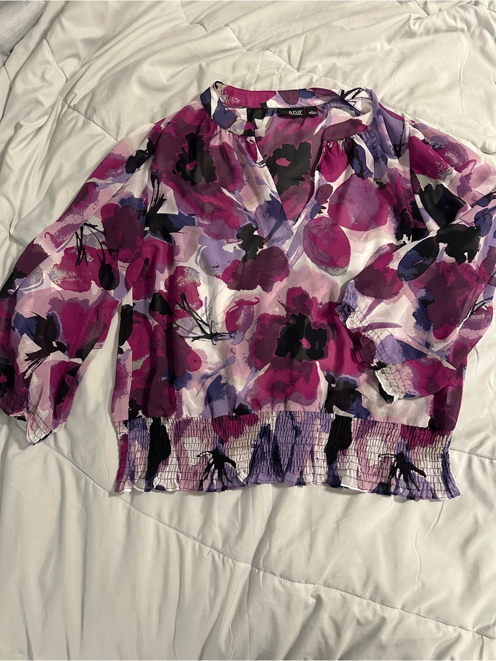 a.n.a Pink Purple Floral V-Neck Smocked Hem Blouse
